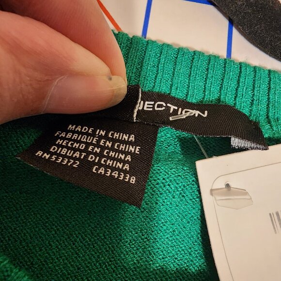 French Connection Crewneck Cardigan Sweater Small hole NWT Green Large - Picture 7 of 11